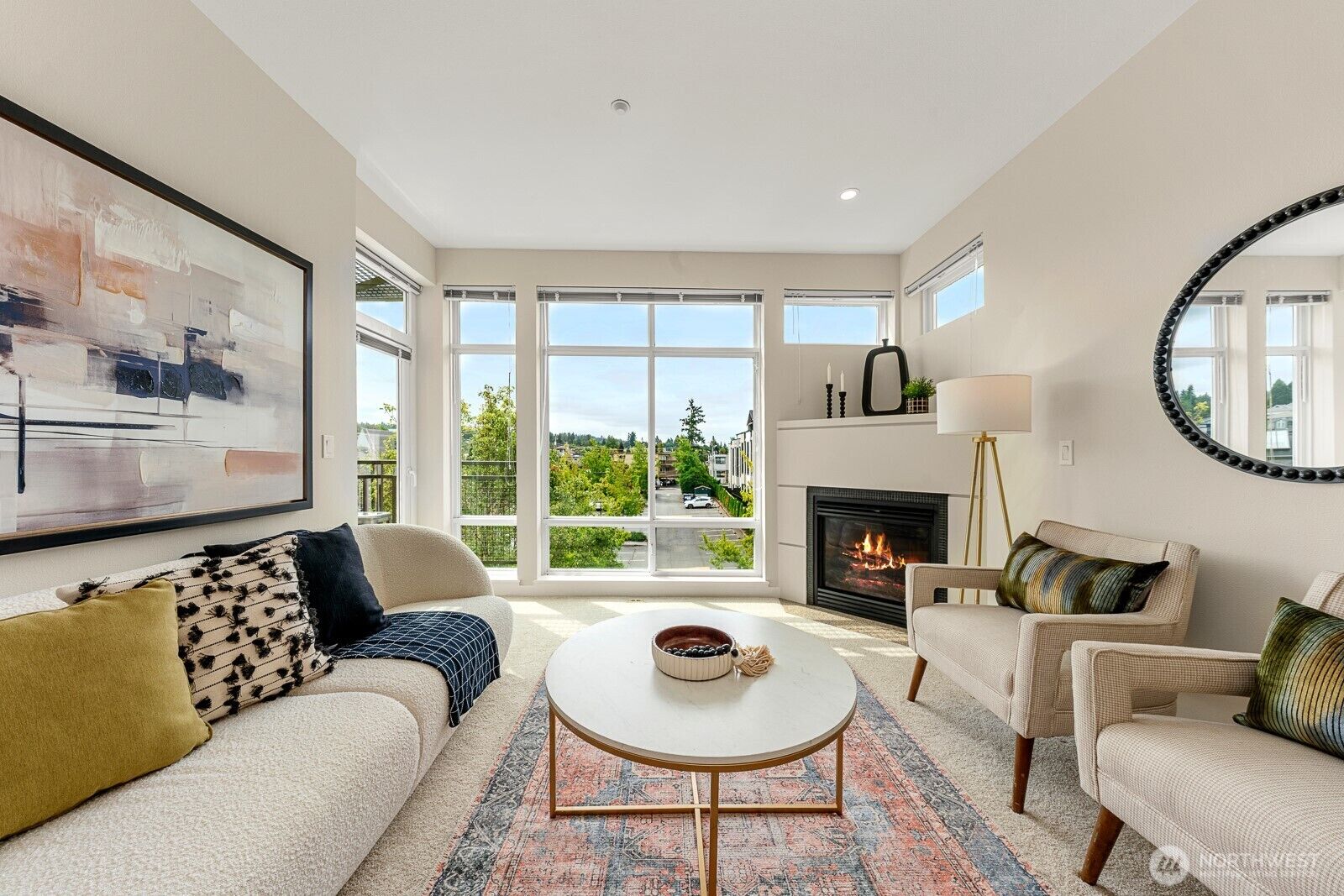 Property Photo: 211 Kirkland Avenue 510 WA 98033