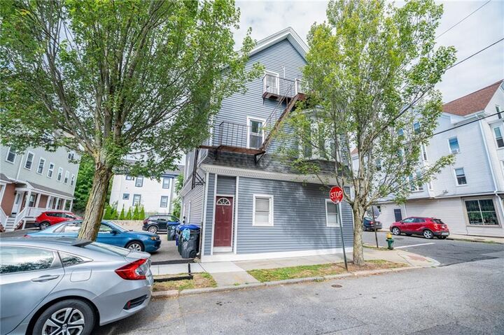 Property Photo:  194 Ives Street  RI 02906 