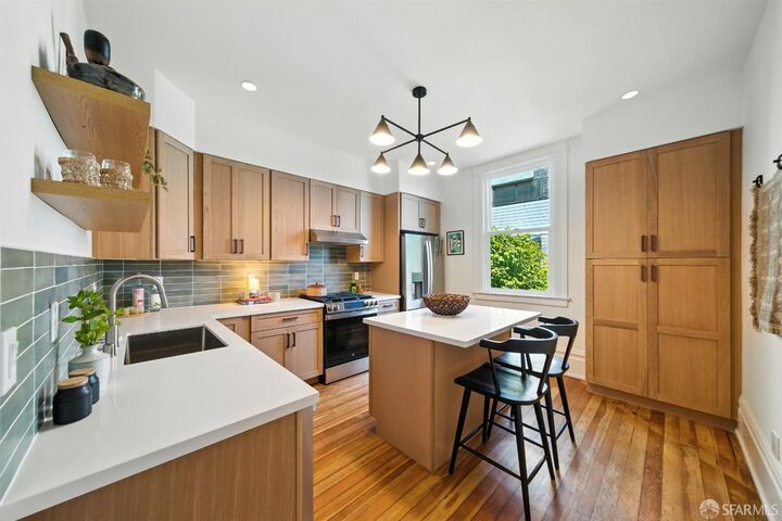 125 Ord Street  San Francisco CA 94114 photo