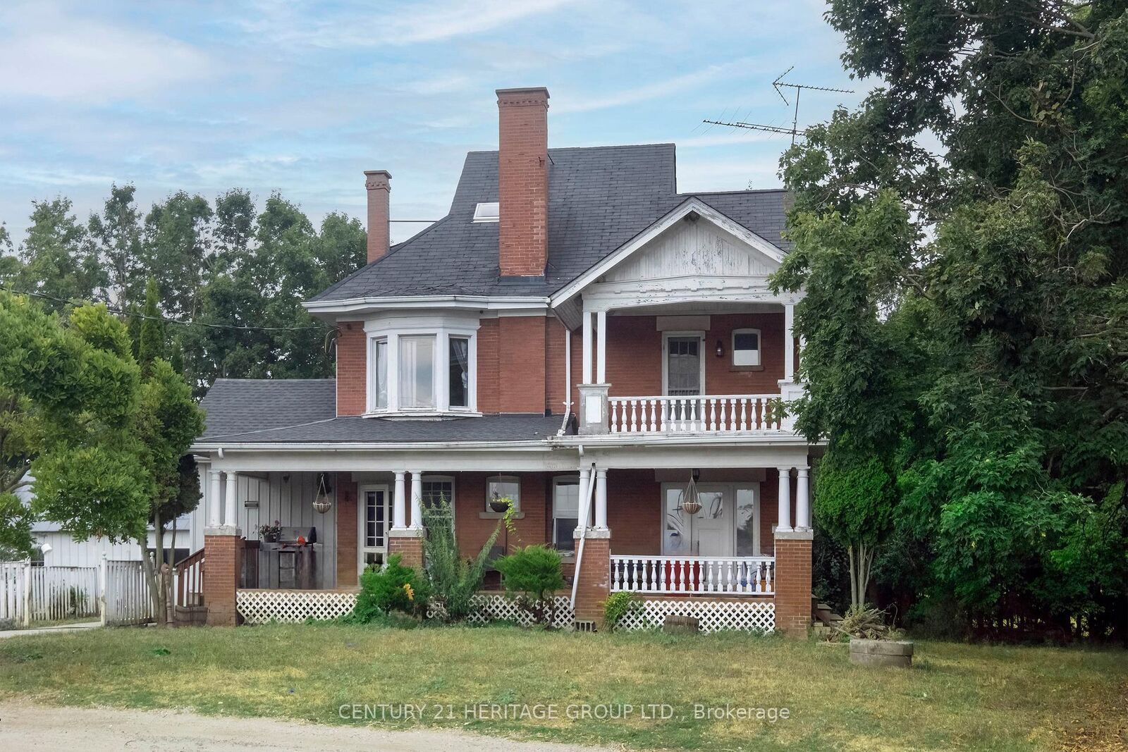 Photo de la propriété: 3869 7th Line ON L9S 3M4