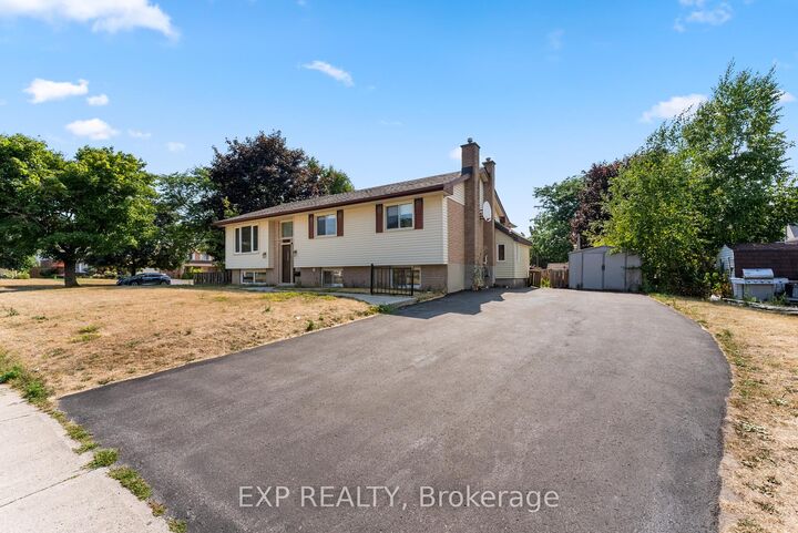 2 Alnet Drive  Belleville ON K8P 4V8 photo