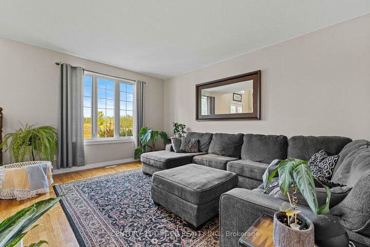 Property Photo:  1739 Heritage Line  ON K0L 2G0 