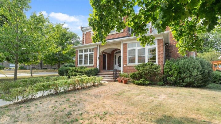 Property Photo:  35 King Street  ON K0K 2T0 