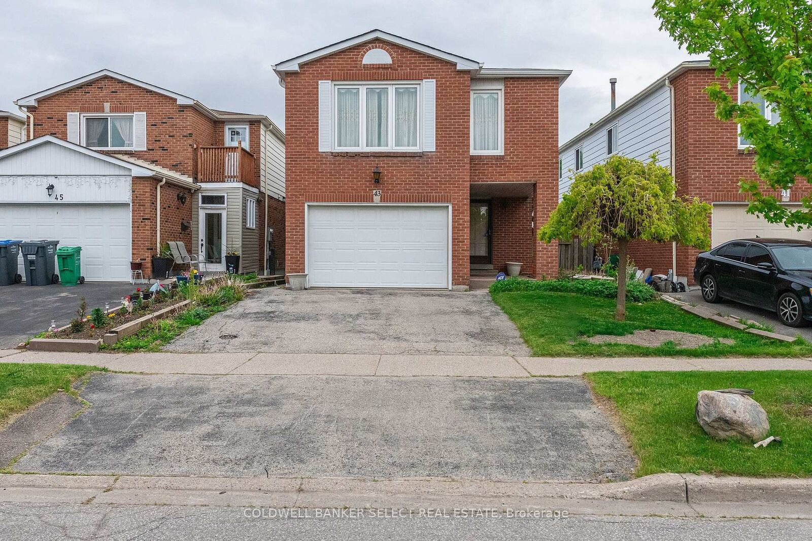 Photo de la propriété:  43 Morton Way  ON L6Y 2R6 