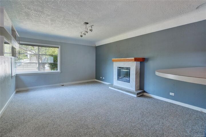 Photo de la propriété: 1211 Fairfield Rd BC V8V 3B3