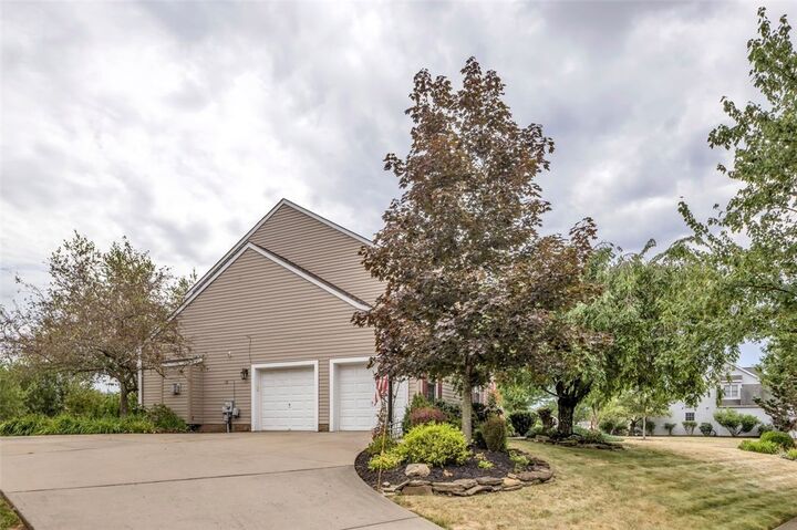 Property Photo:  77 Winterbrook Dr  PA 16066 