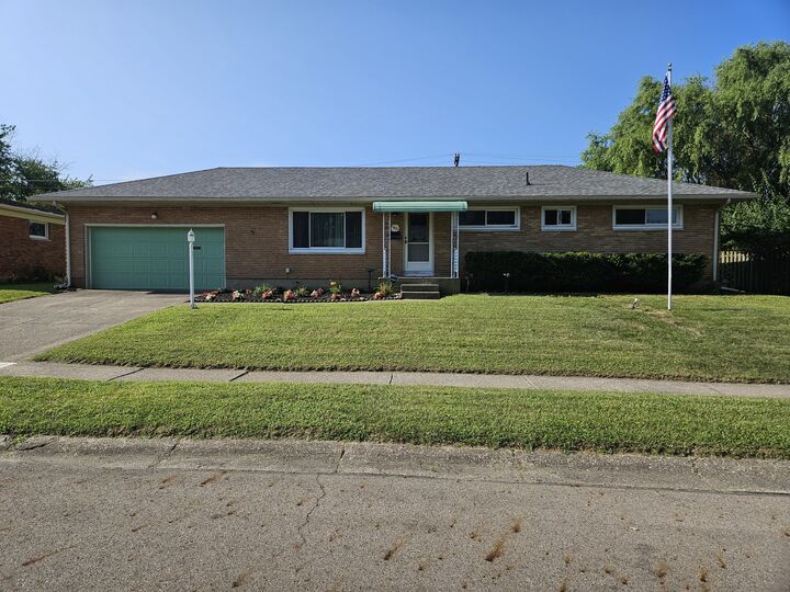 1621 Biscayne Drive  Springfield OH 45503 photo