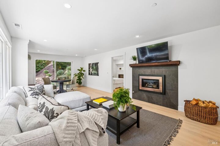 Property Photo:  31 Indian Road  CA 94903 