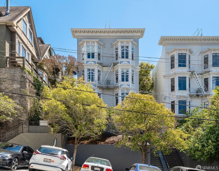 1145 Green Street 3  San Francisco CA 94109 photo