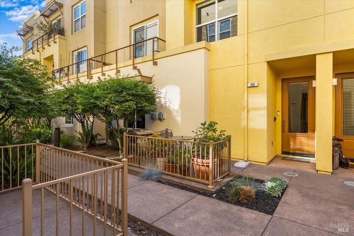Property Photo:  310 City Center Drive  CA 94928 