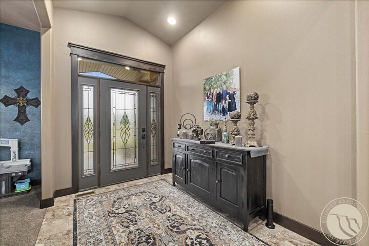 Property Photo: 1626 Polo Ln MT 59105