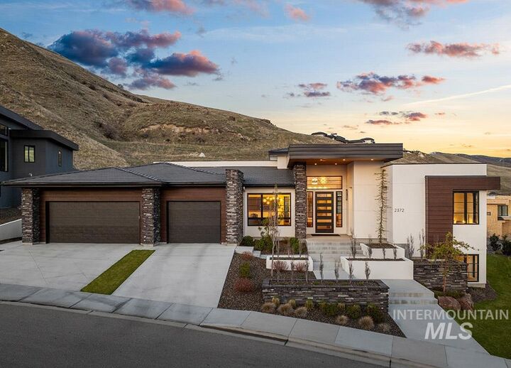 2372 S Via Privada Ln  Boise ID 83716-4750 photo