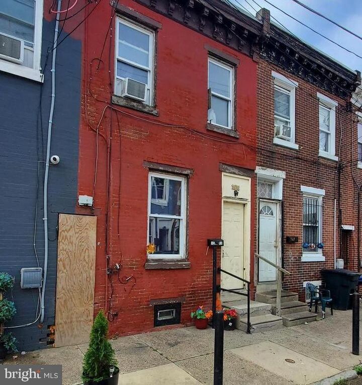Property Photo:  3565 Joyce Street  PA 19134 