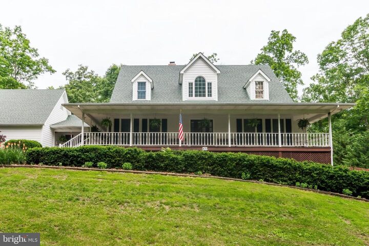 Property Photo:  430 Saddleback Lane  VA 22602 