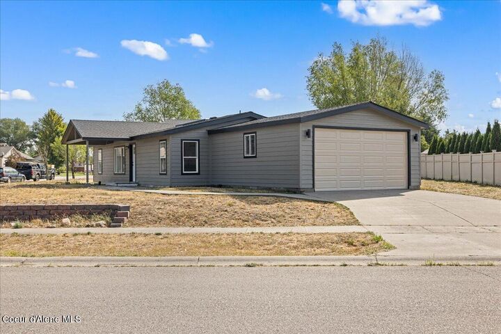 Property Photo:  8672 W Colorado St  ID 83858 