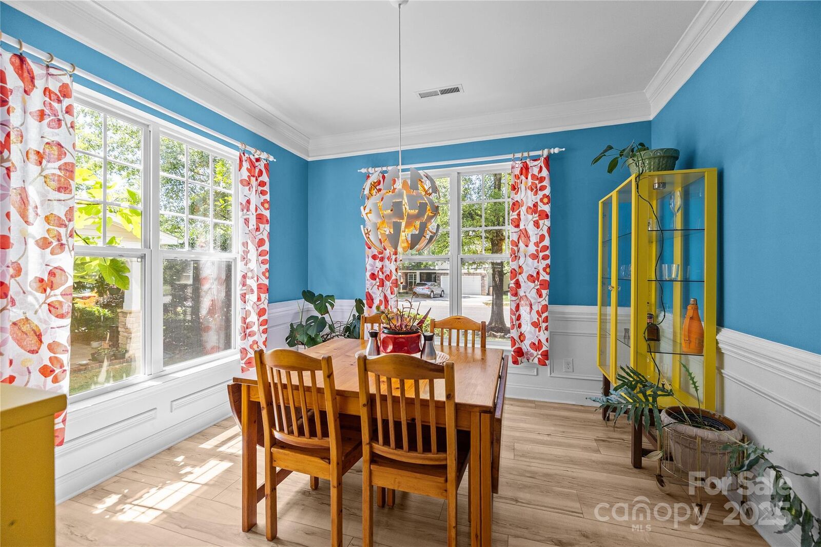 Property Photo: 1010 Downing Court NC 28079