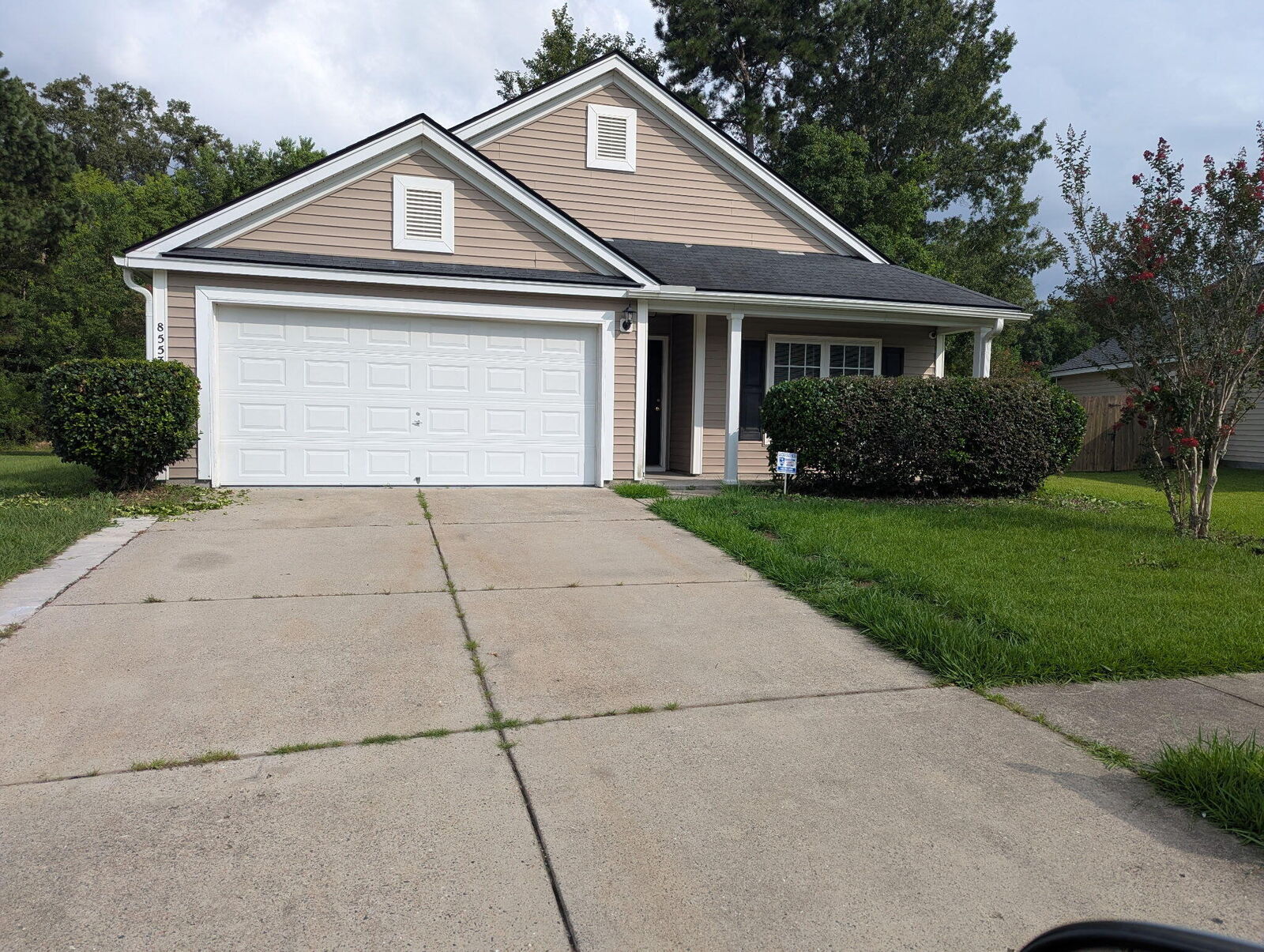 Property Photo:  8553 Chloe Lane  SC 29406 