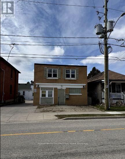 Property Photo:  22 Cambridge Street  ON N1R 3R7 