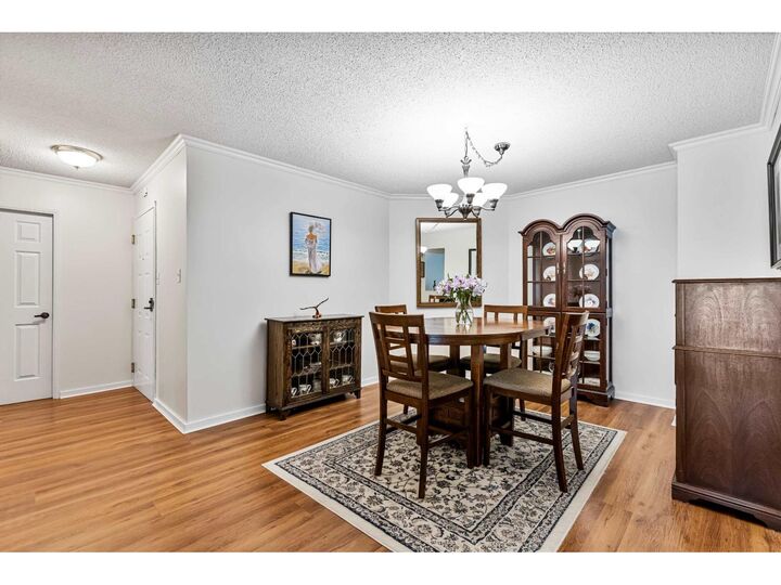 Property Photo: 1458 Blackwood 204 BC V4B 3V4