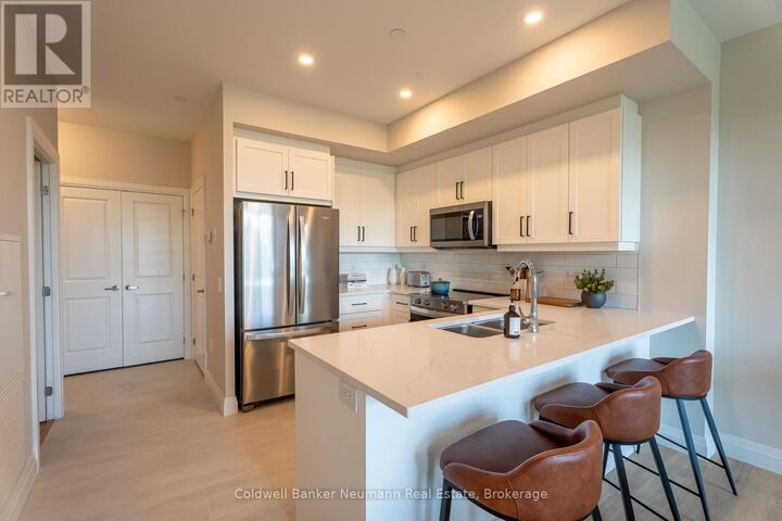 Property Photo:  1882 Gordon Street 215  ON N1L 0P6 