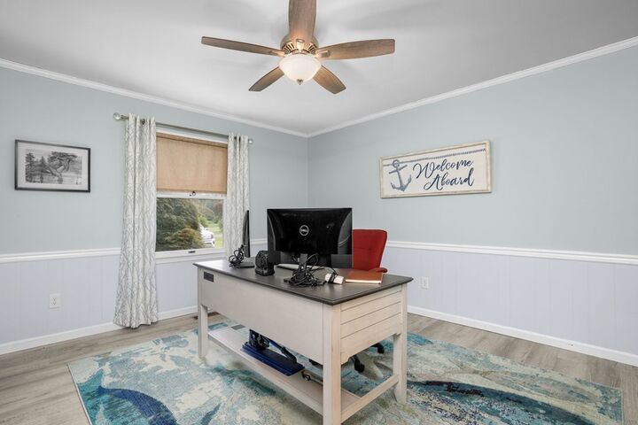 Property Photo:  28170 Fairway Dr  VA 23410 