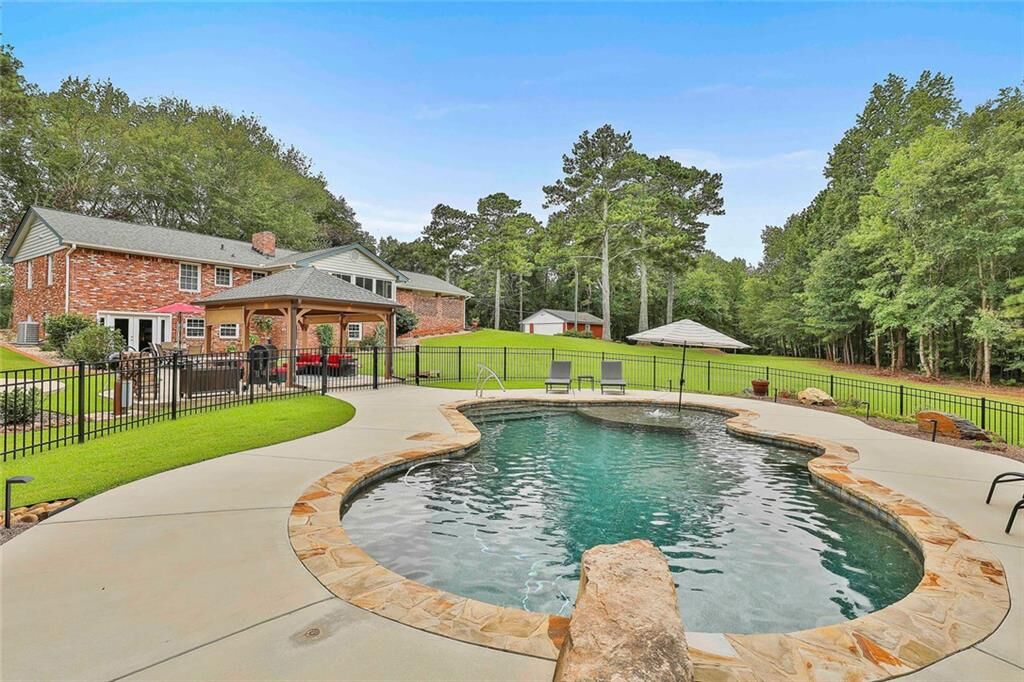 Property Photo: 7664 Berea Road GA 30187