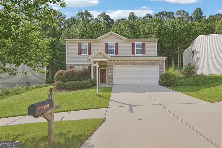 Property Photo:  6417 Barker Station Walk  GA 30518 
