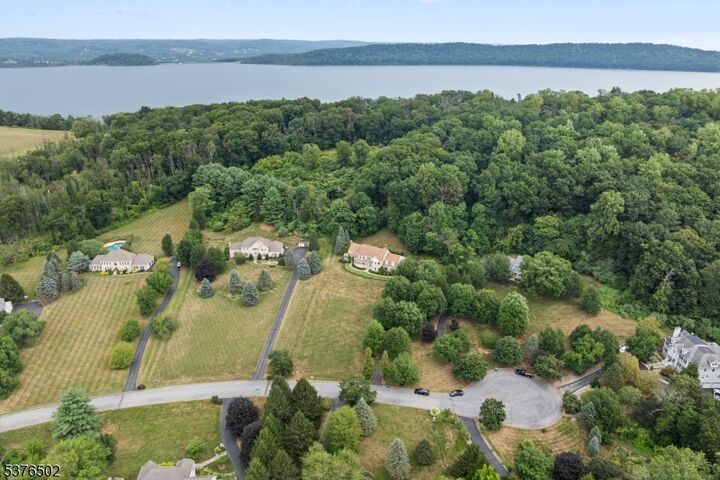 Property Photo: 21 Country Pl NJ 08833