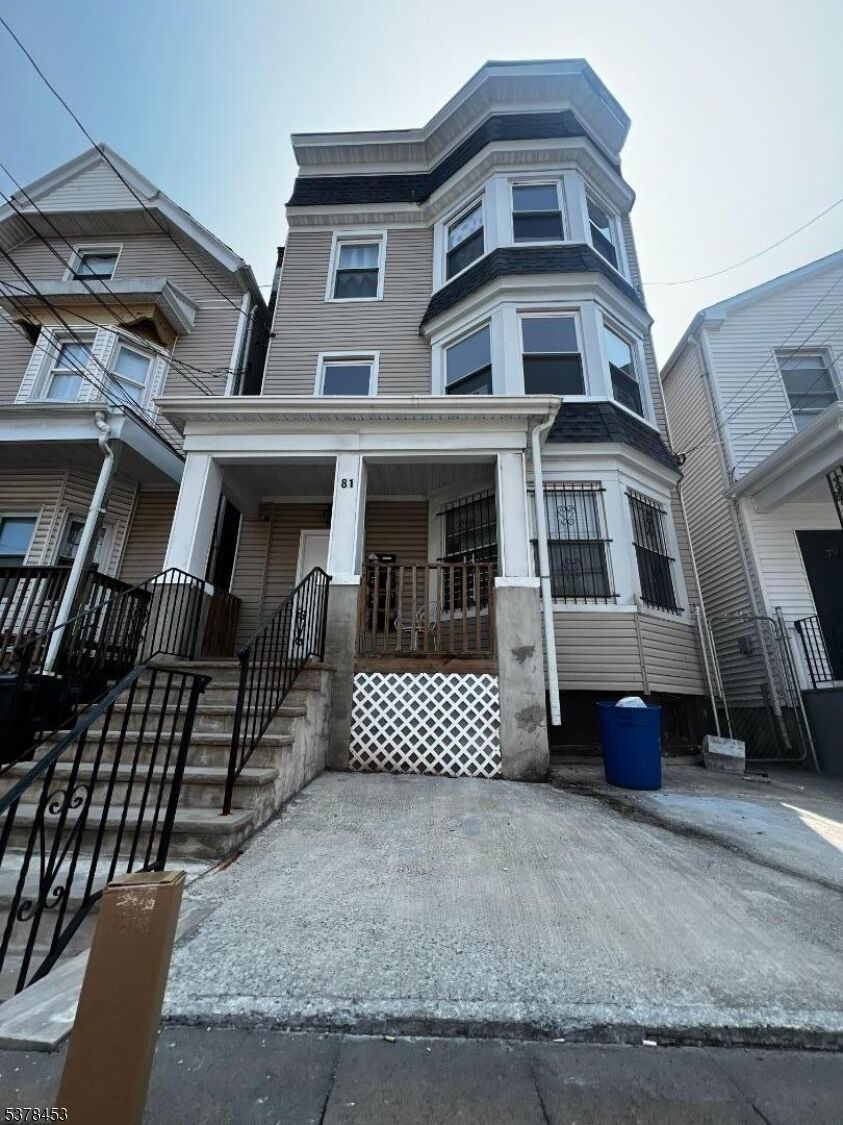 Property Photo:  81 2nd St  NJ 07107 