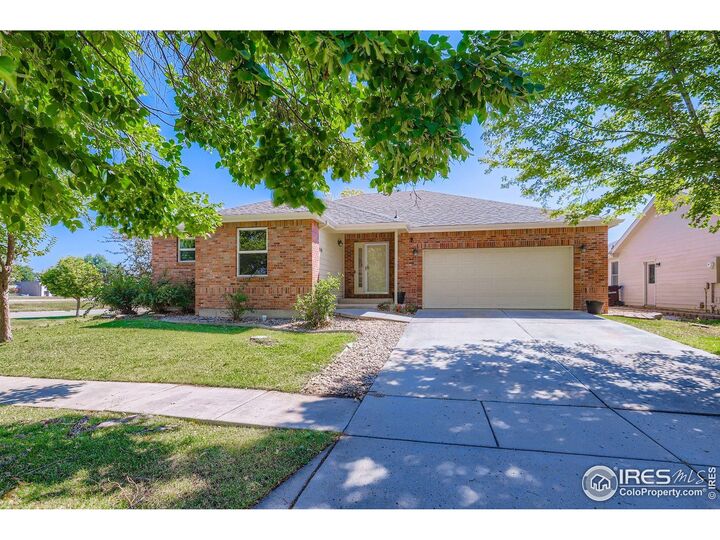 Property Photo:  310 Bein St  CO 80513 