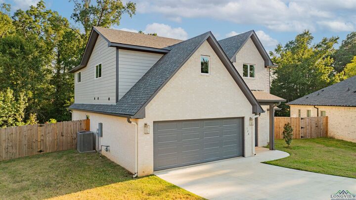 Property Photo: 126 Lakeway Lane TX 75604