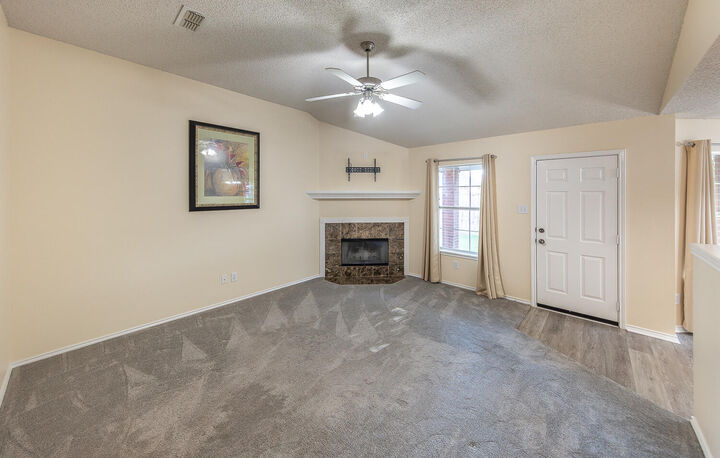 Property Photo:  10609 Elkridge Avenue  TX 79423 