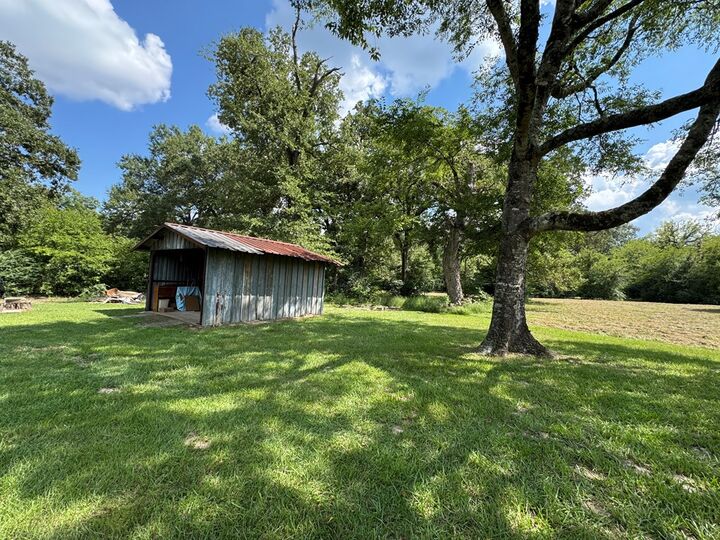 Property Photo: 6377 Fm 3150 TX 75904