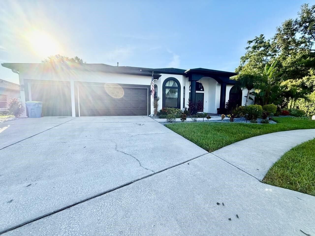 Property Photo: 28412 Great Bend Place FL 33543