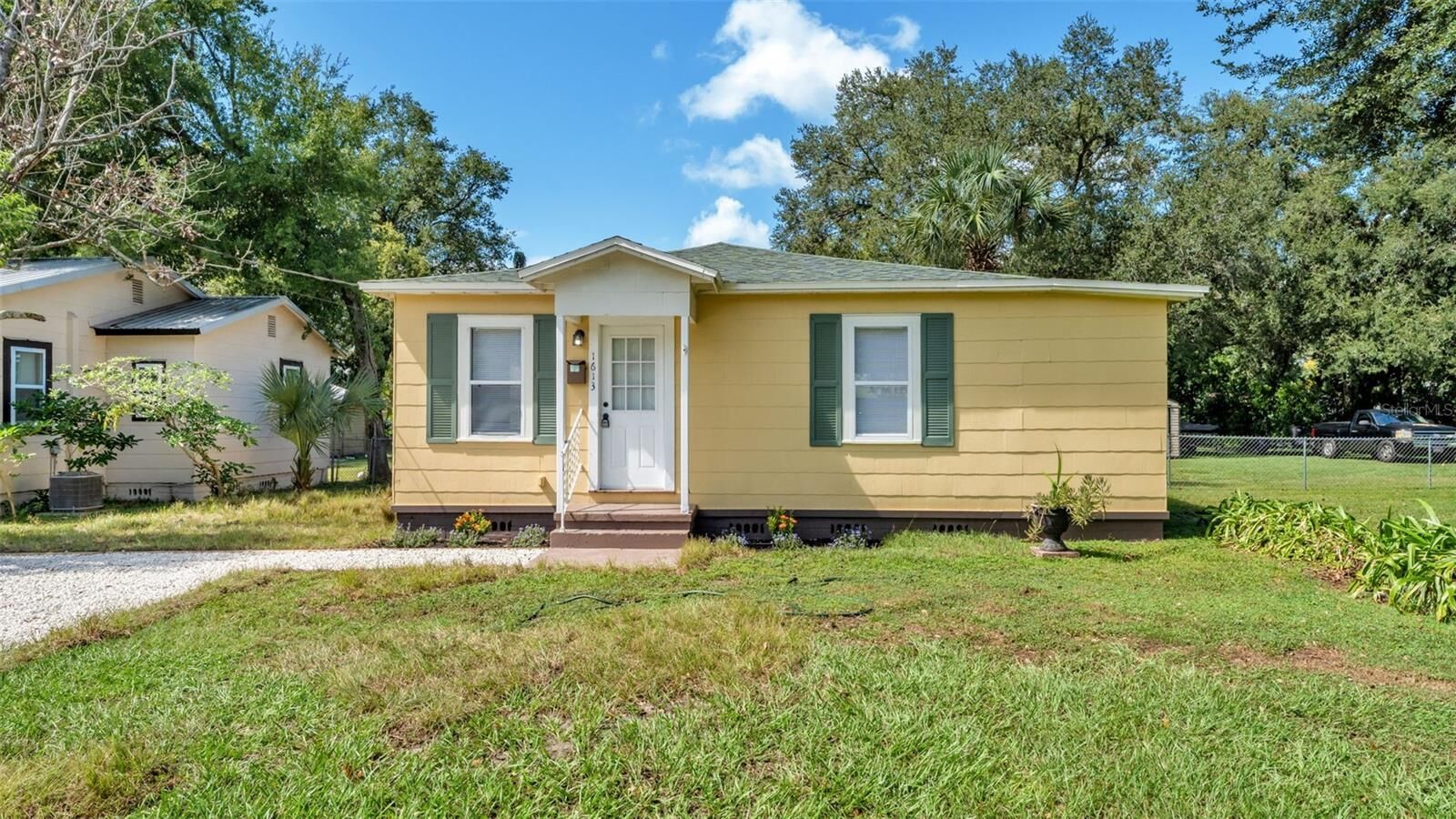 Property Photo:  1613 S Lincoln Avenue  FL 33803 