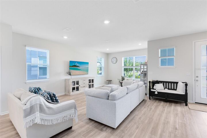 Property Photo:  10209 Folly Beach Road  FL 32827 