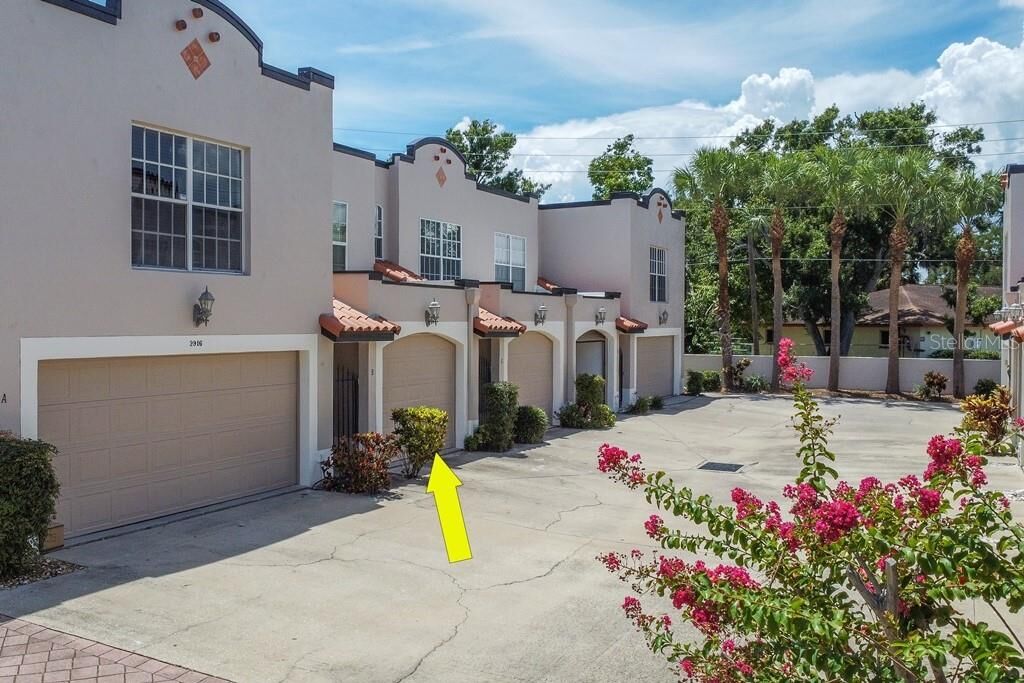 Property Photo:  2916 W Gandy Boulevard B  FL 33611 