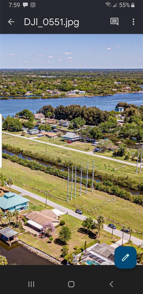 Property Photo: Bay Dr FL 33534