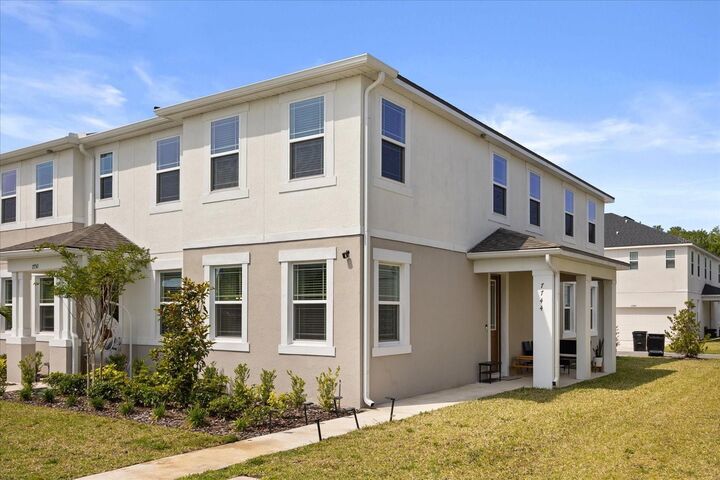 7744 Clove Hitch Way  Orlando FL 32832 photo