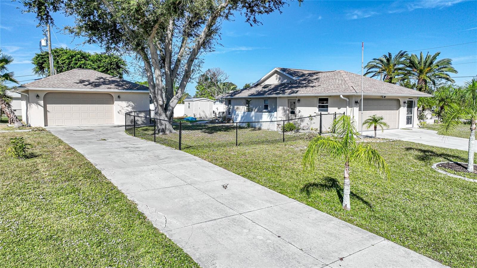 Property Photo: 7469 Forkland Street FL 34224