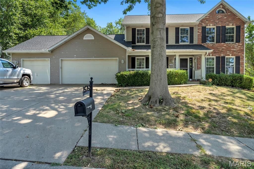 Property Photo:  1342 Stone Creek Drive  IL 62269 
