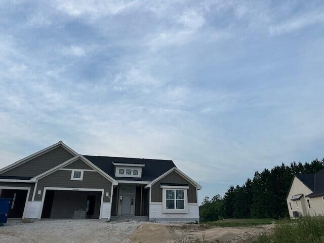 Property Photo:  N59w25834 Autumn Ct  WI 53079 
