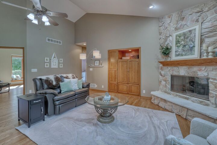 Property Photo:  110 Long Meadow Dr  WI 53029 