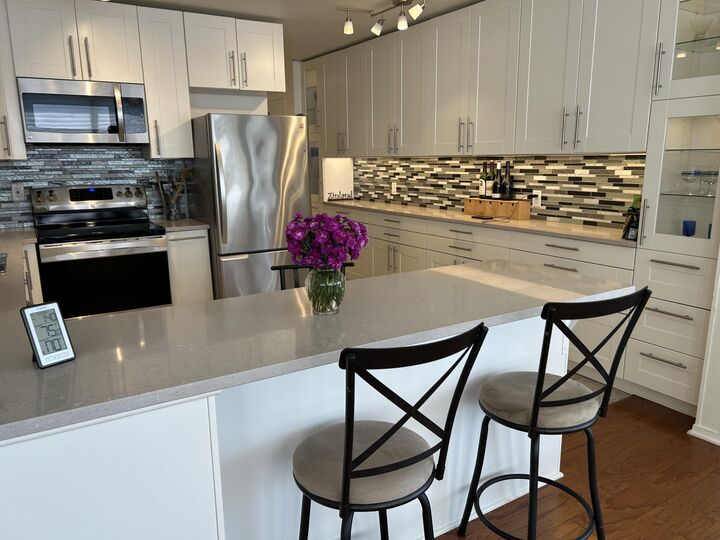 Property Photo:  1610 N Prospect Ave 1001  WI 53202 