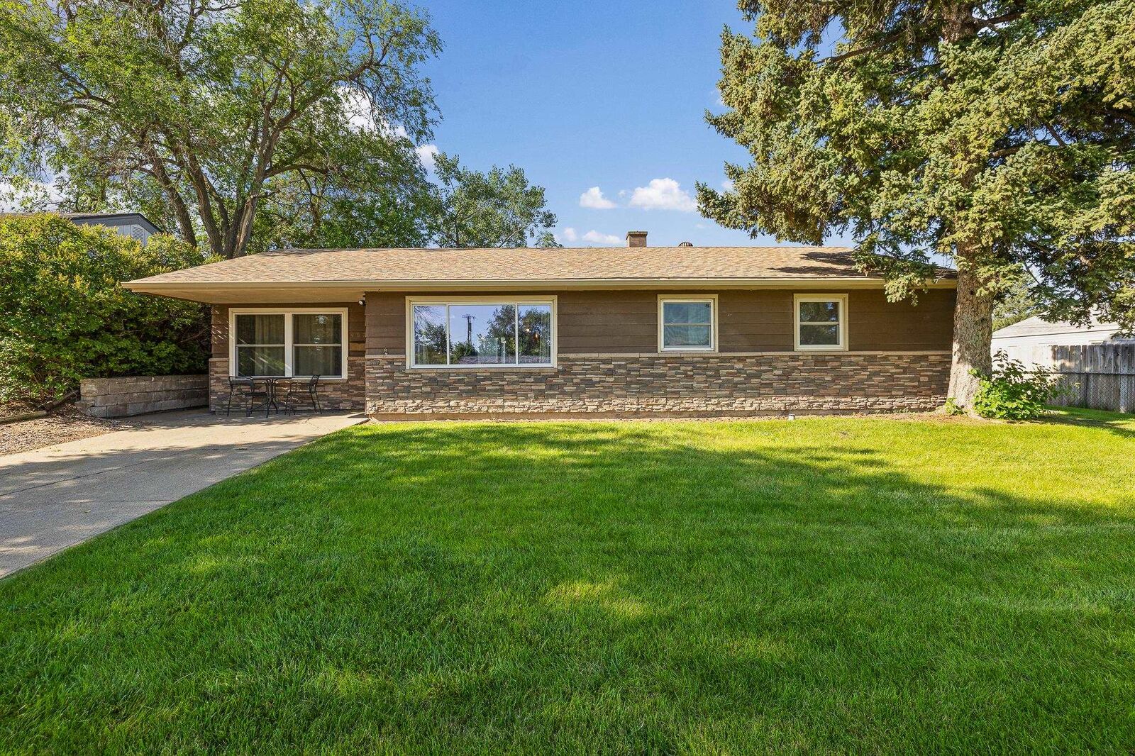 Property Photo:  407 E Indiana Street  SD 57701 