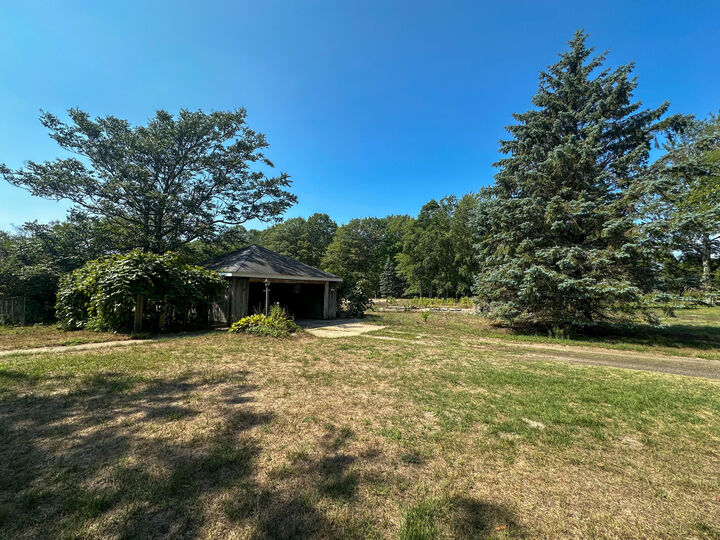Property Photo:  11529 168th Avenue  MI 49417 