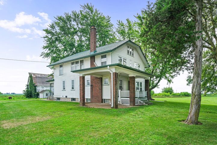 Property Photo: 3720 W Sandwich Road IL 60548