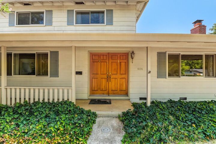 Property Photo:  8136 Niessen Way  CA 95628 