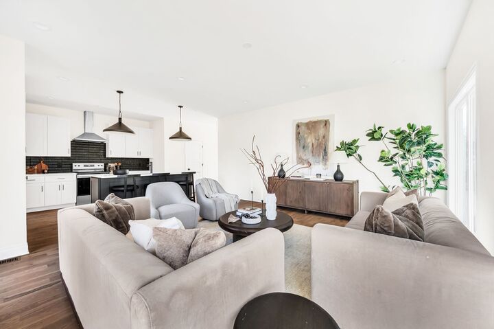 Property Photo:  4B Belle Forrest Ave  TN 37206 