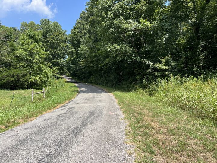 Property Photo:  1 Sparkman Rd  TN 37051 